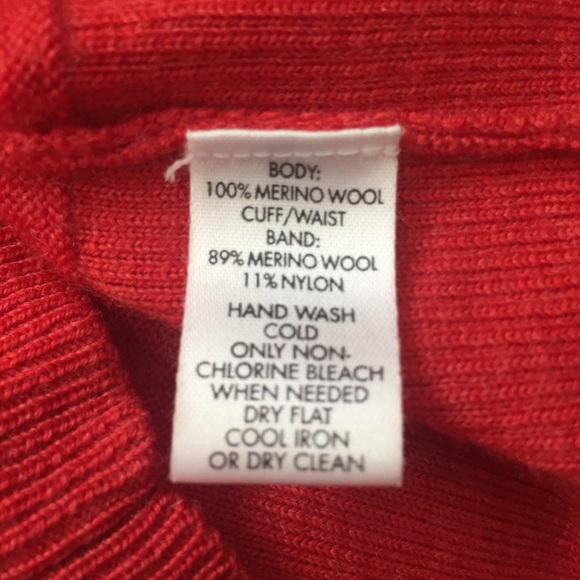 Calvin Klein | Red 100% Merino Wool V-neck Sweater - Picture 6 of 6